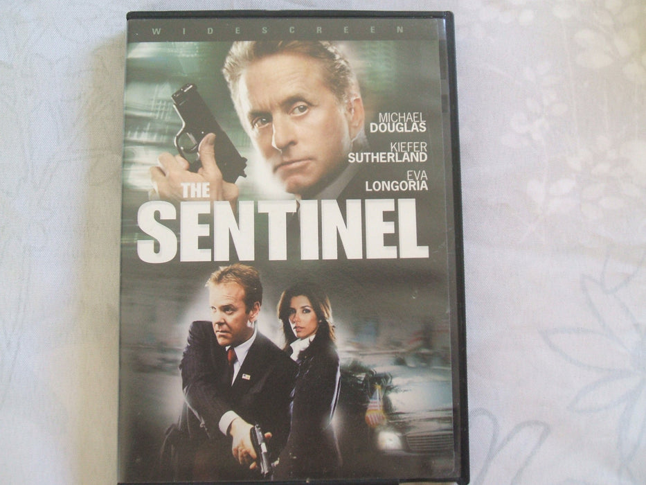 The Sentinel (Widescreen Edition) DVD - movie cover art